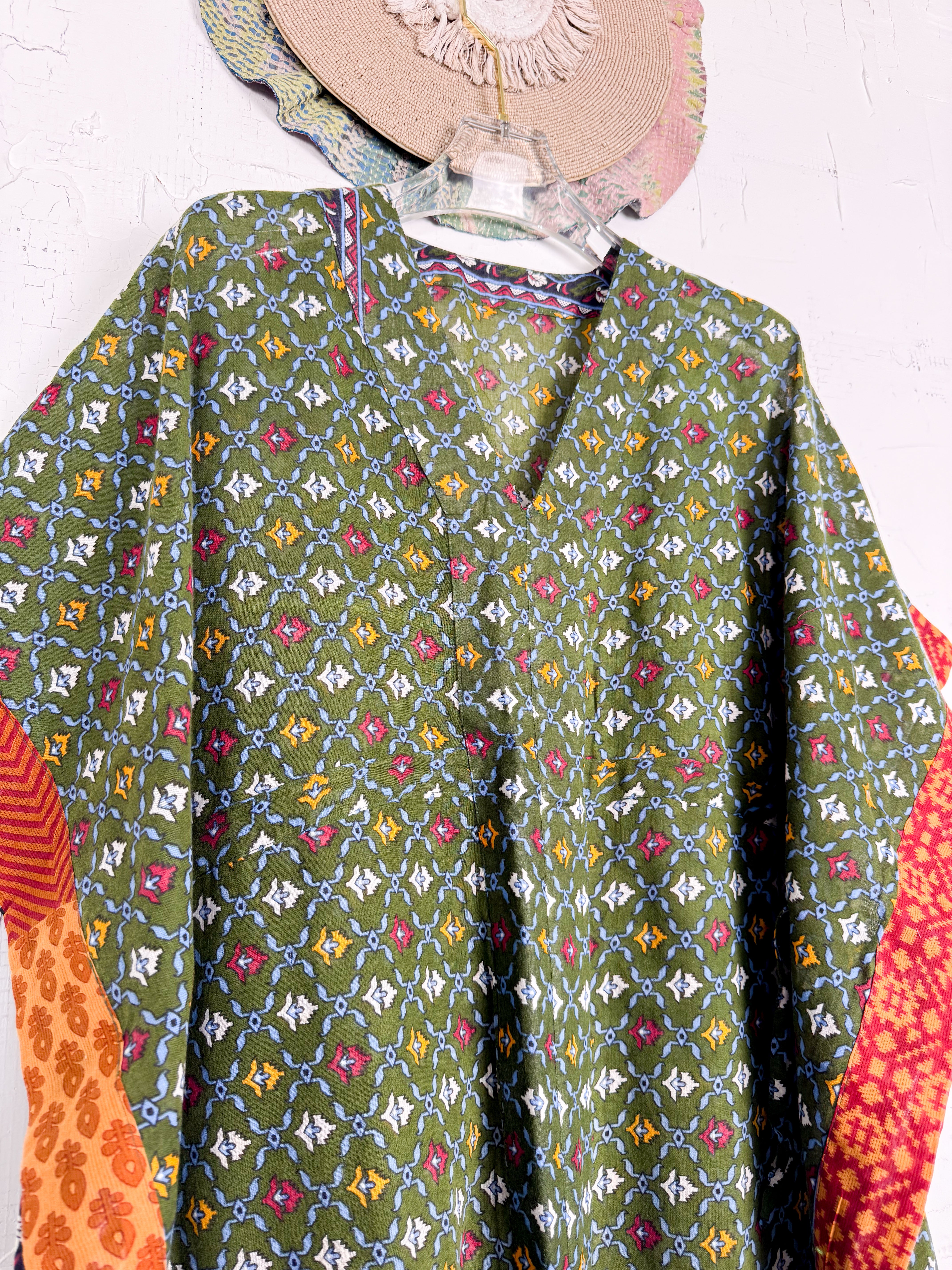 Sustainable kaftan - Love Protect Sustain