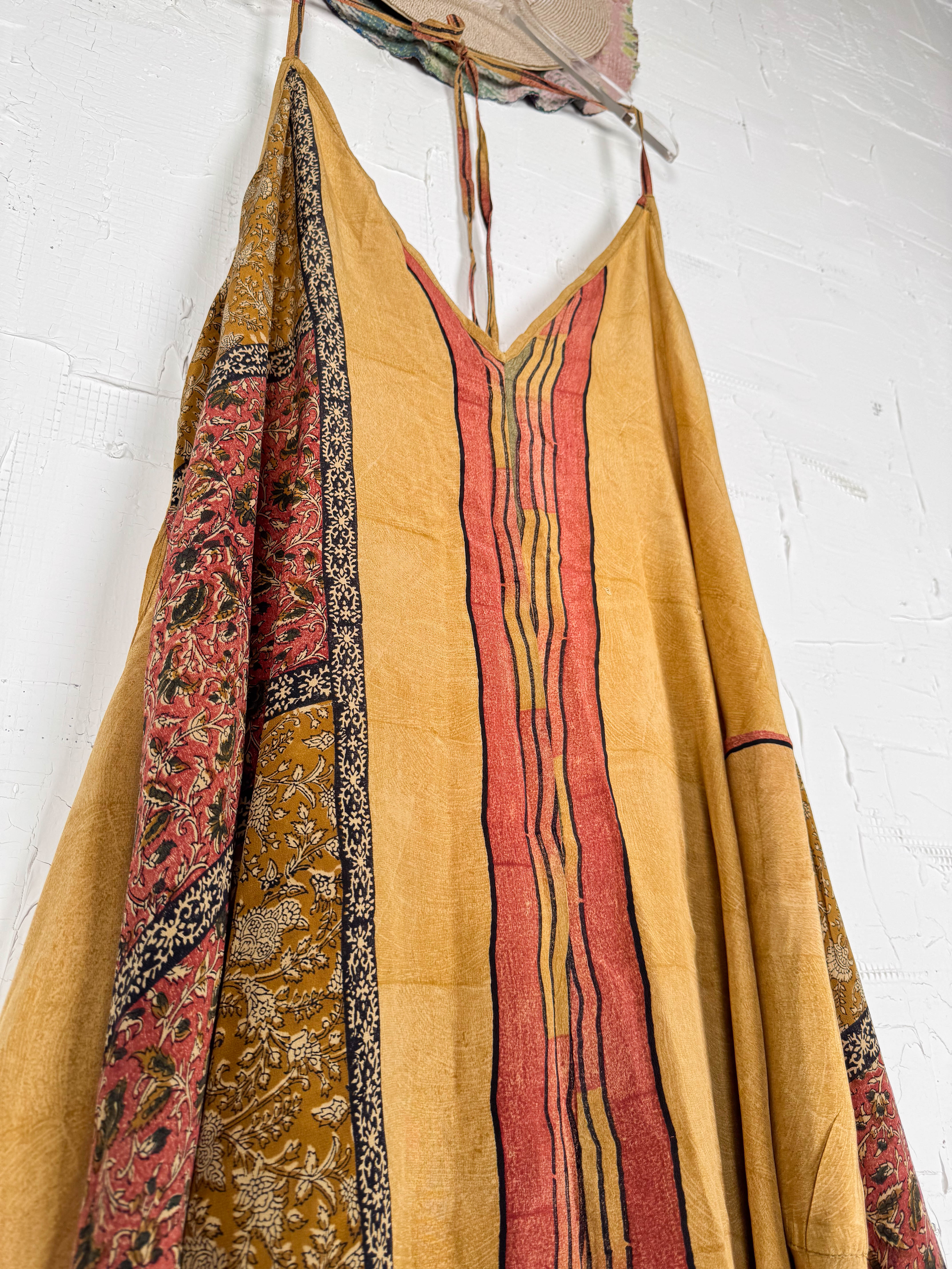 Sustainable silk dress - Love Protect Sustain