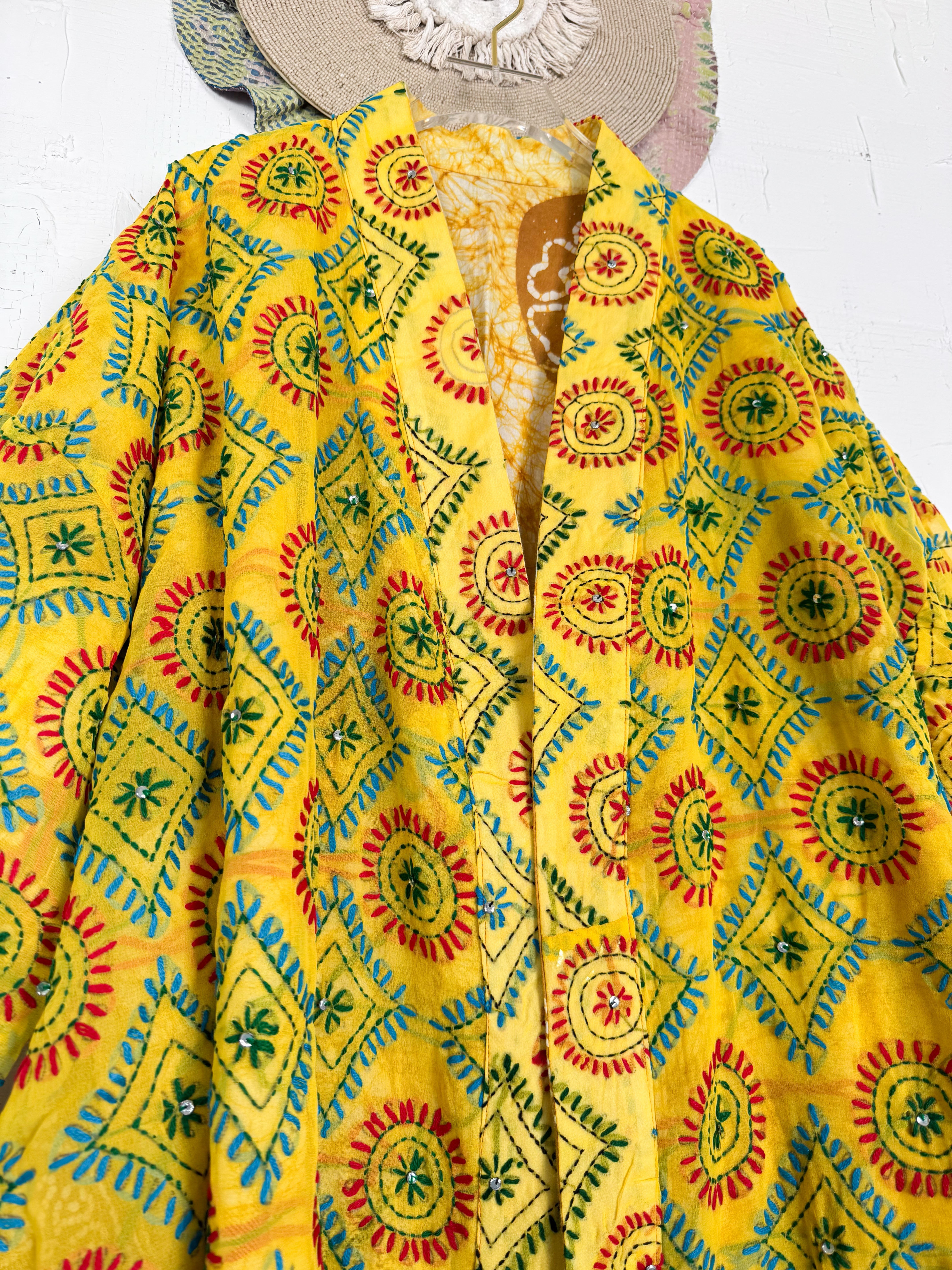 Thread work kimono - Love Protect Sustain