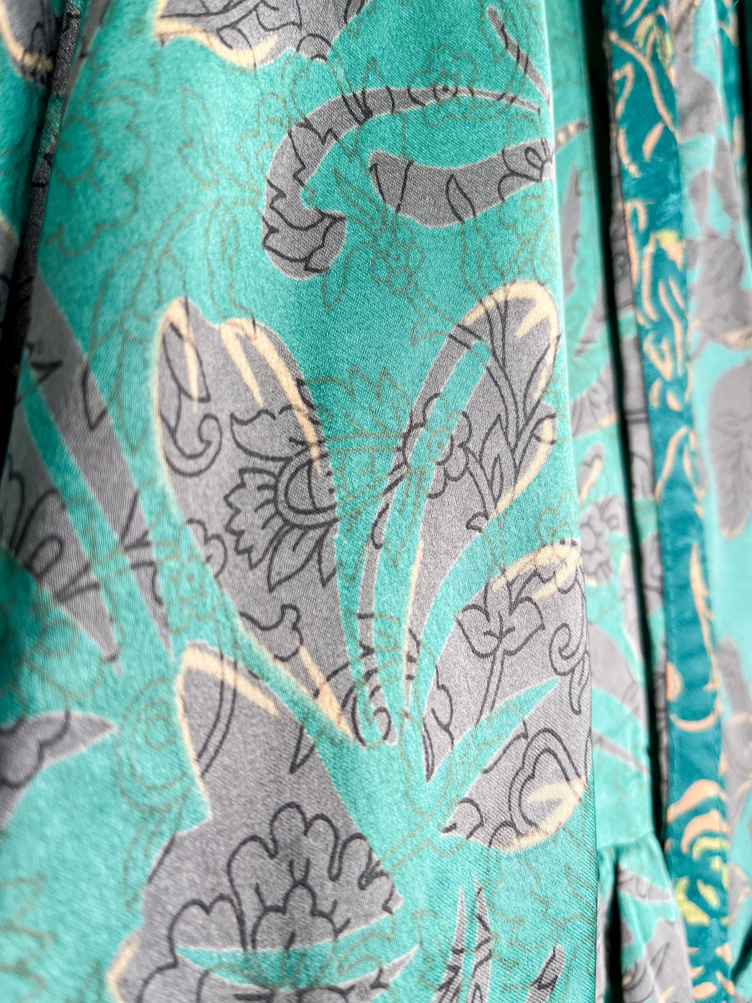 Travel silk dress - Love Protect Sustain