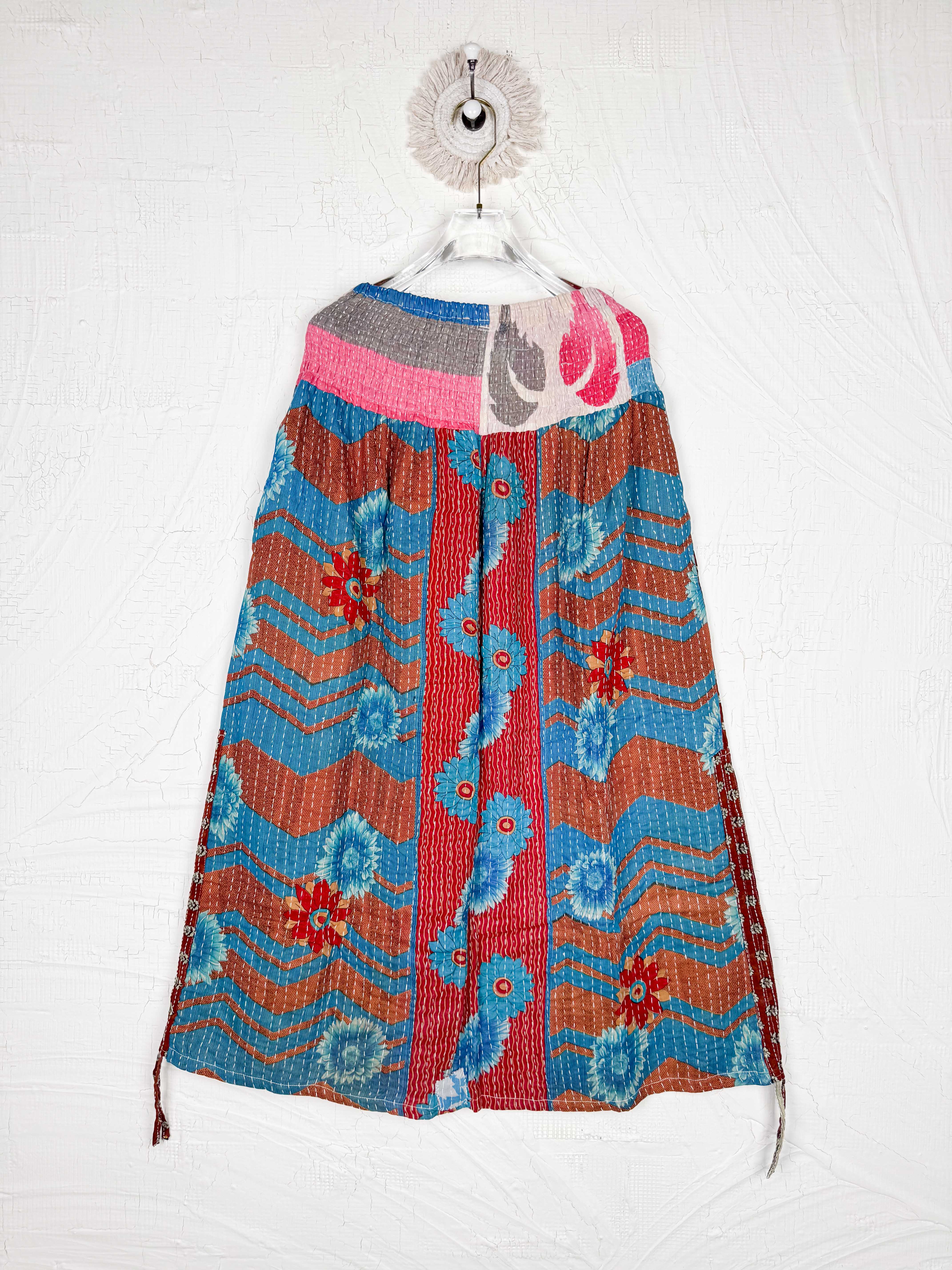 Travel skirt unique - Love Protect Sustain