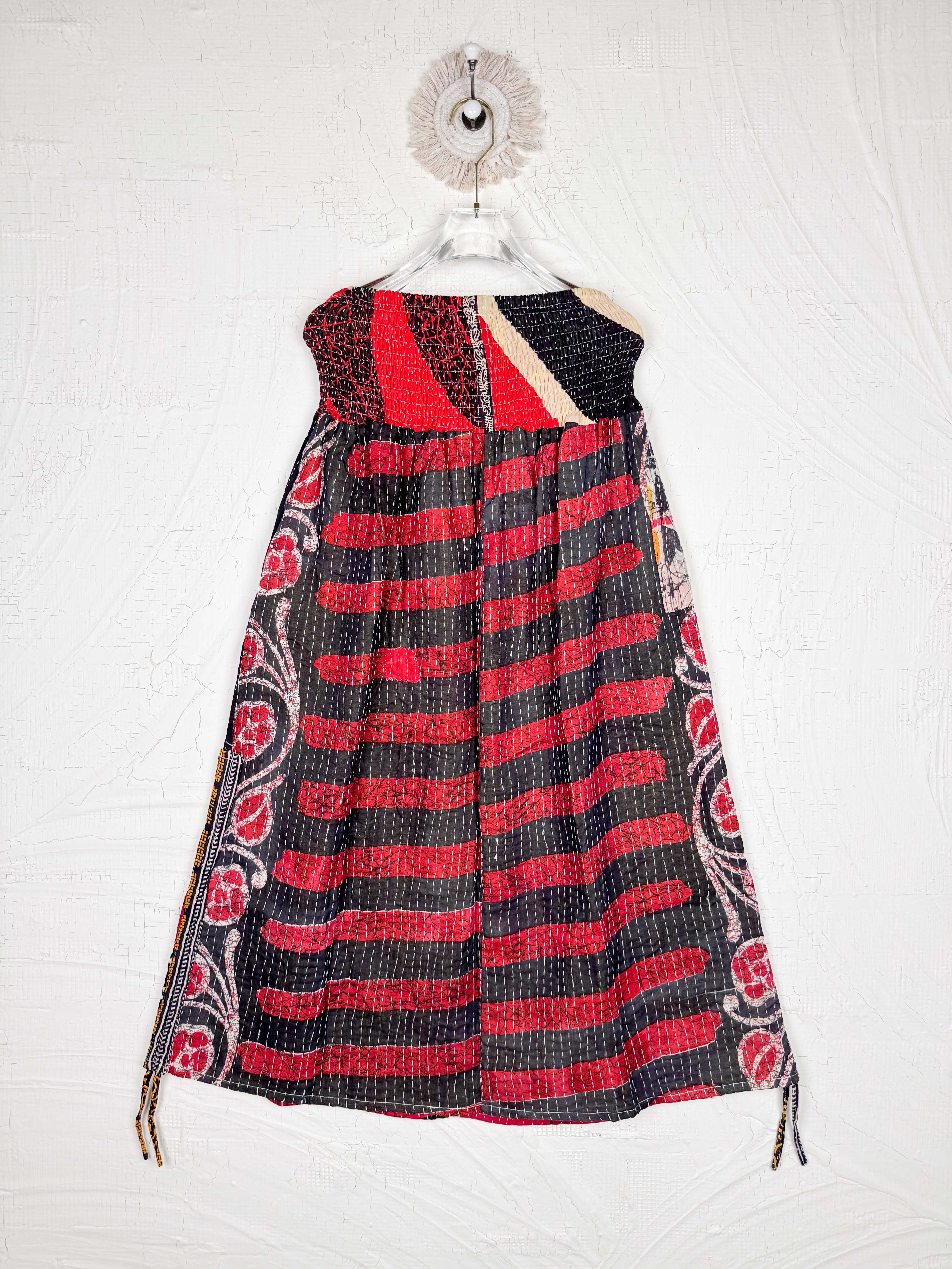 Travel skirt unique - Love Protect Sustain