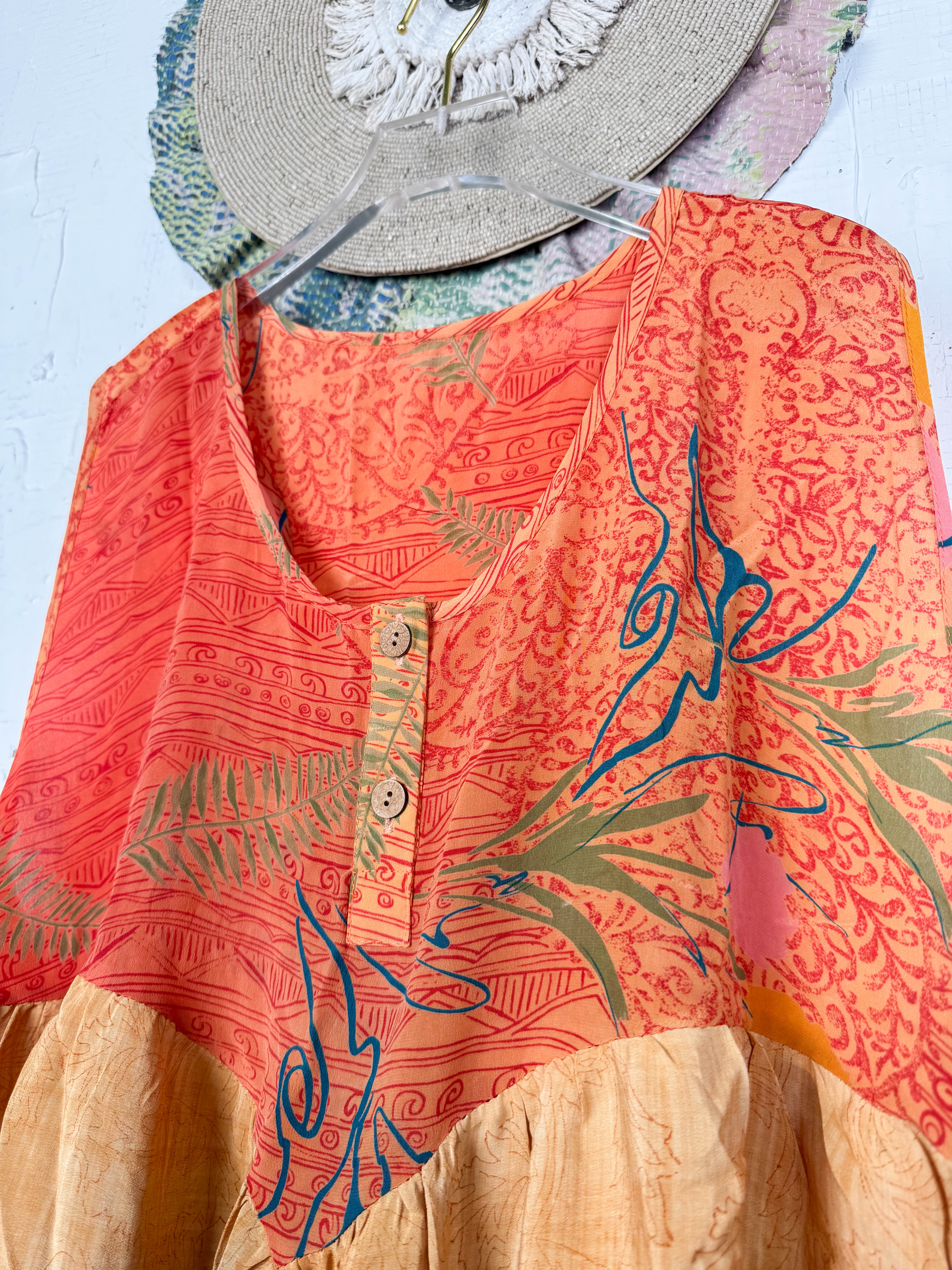 Vintage Summer Top - Love Protect Sustain