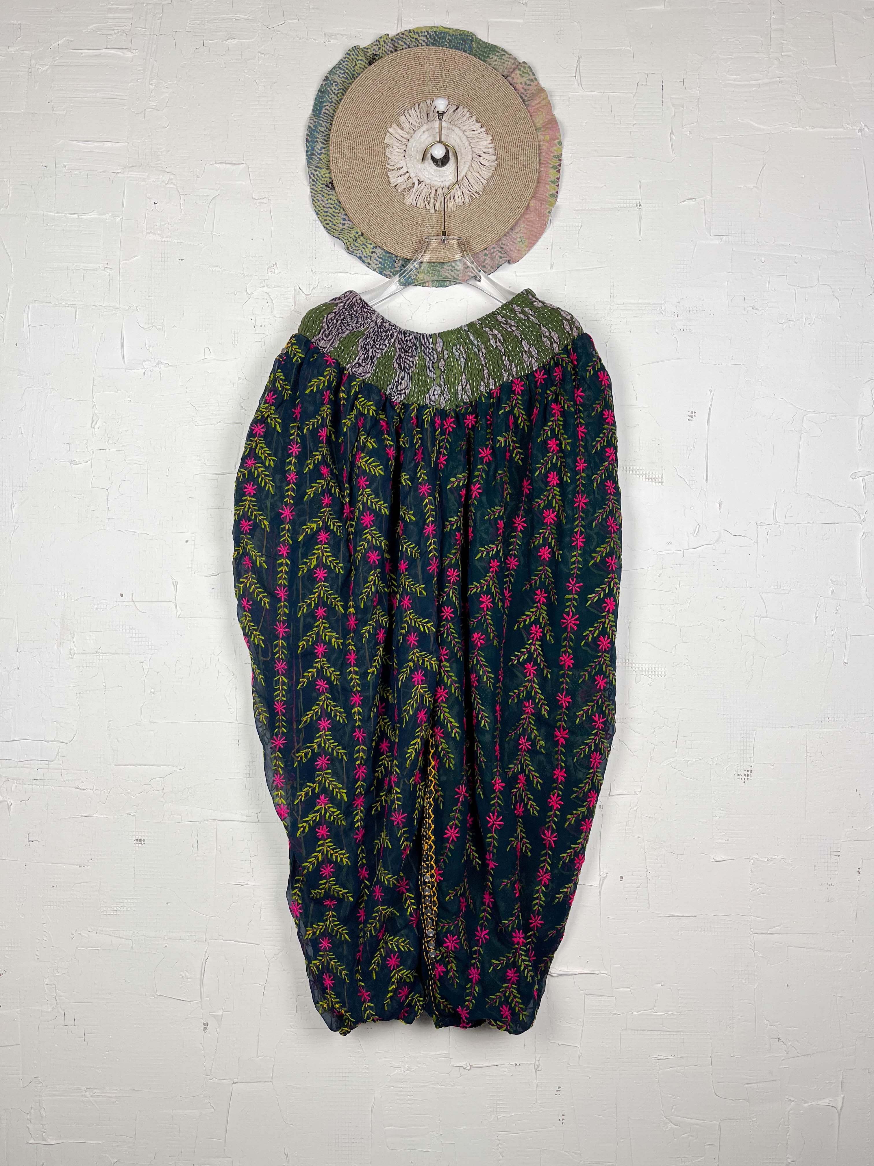 embroidered pants- Love Protect Sustain